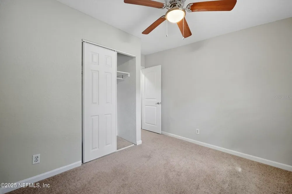 5306 PARIS AVENUE Jacksonville, FL 32209
