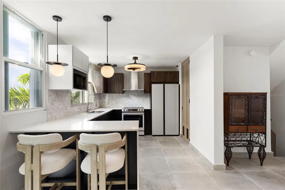 17 SAN JOSE #906 Guaynabo, PR 00969