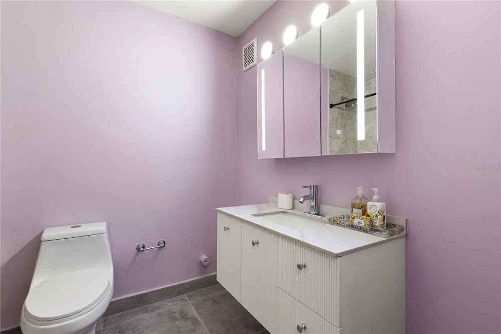 17 SAN JOSE #906 Guaynabo, PR 00969