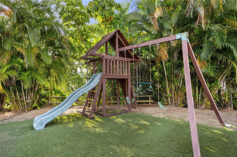 17 SAN JOSE #906 Guaynabo, PR 00969