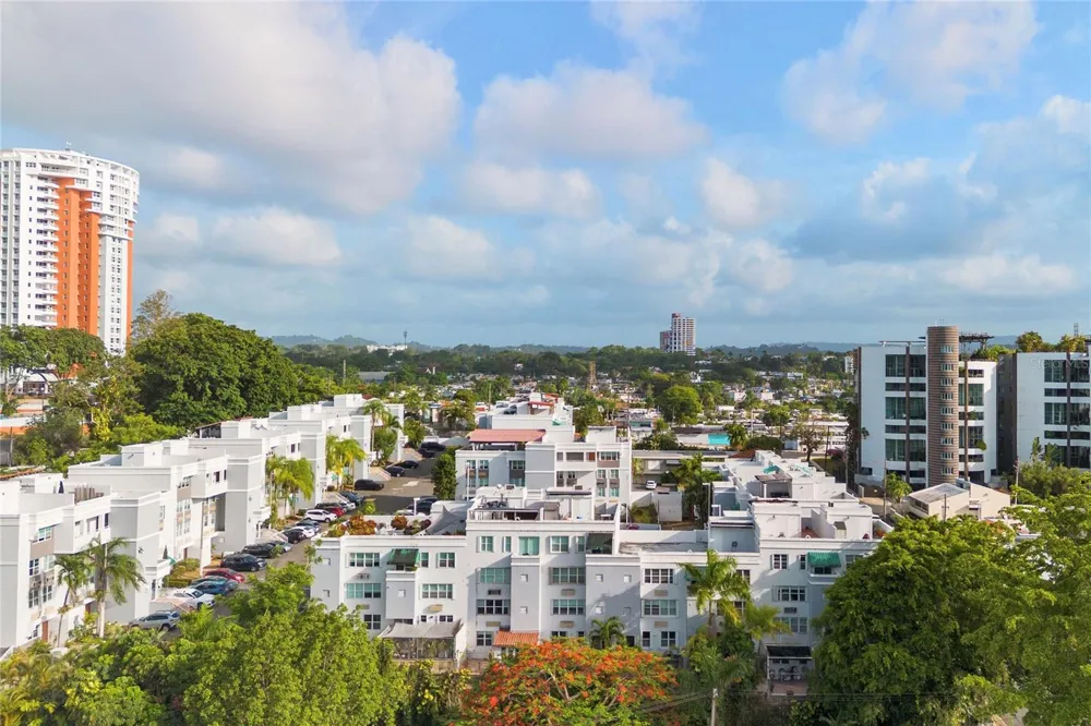 17 SAN JOSE #906 Guaynabo, PR 00969