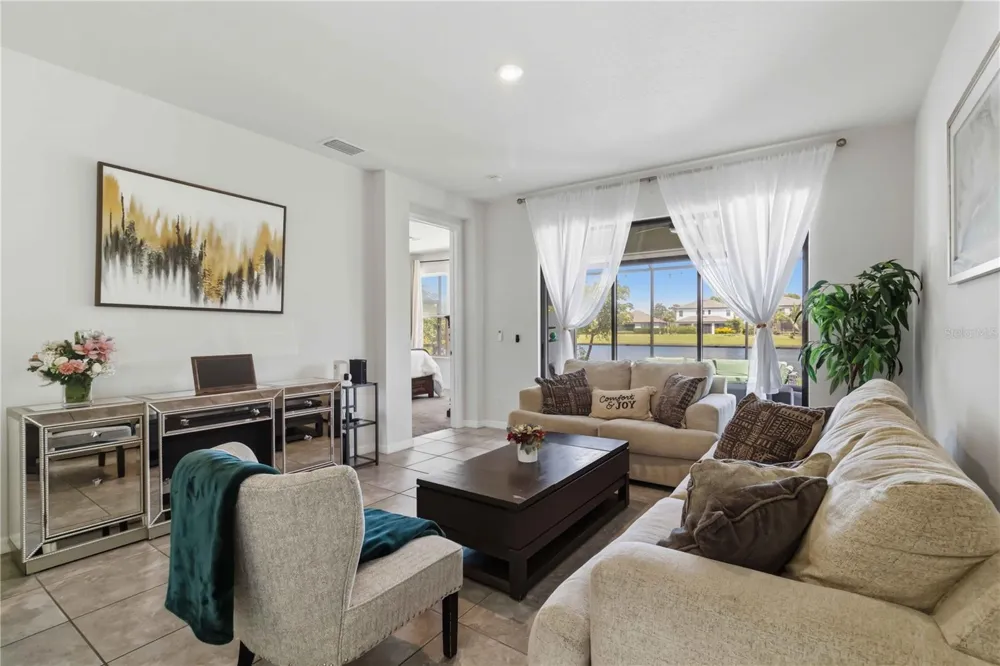 5517 SUMMIT GLEN Bradenton, FL 34203