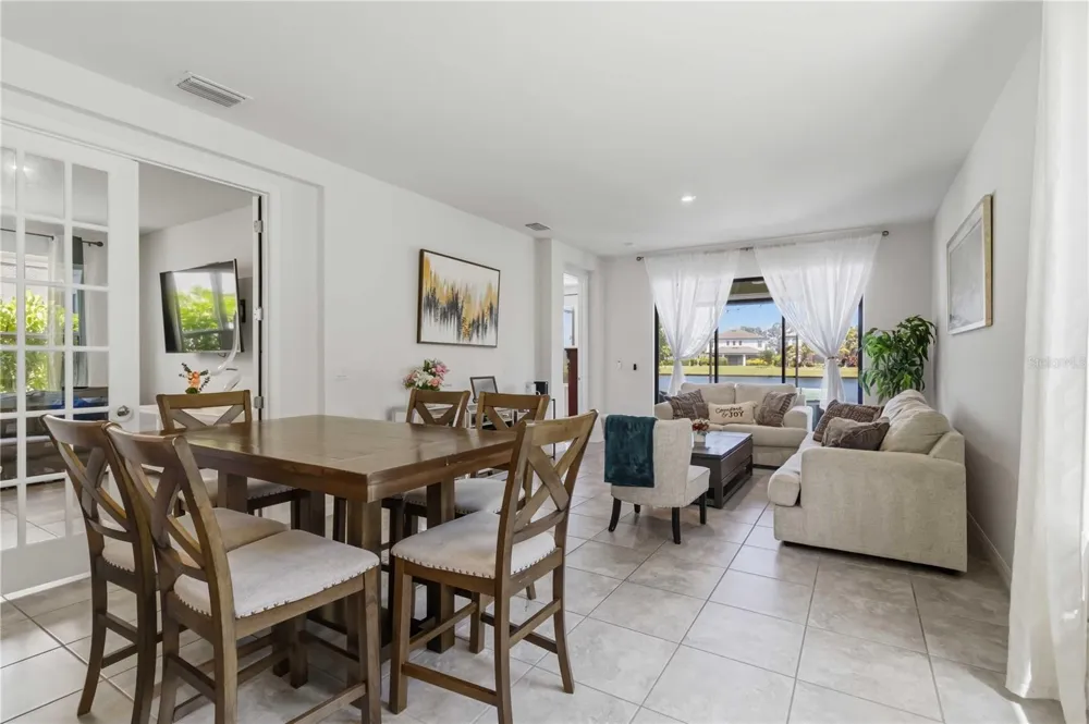 5517 SUMMIT GLEN Bradenton, FL 34203
