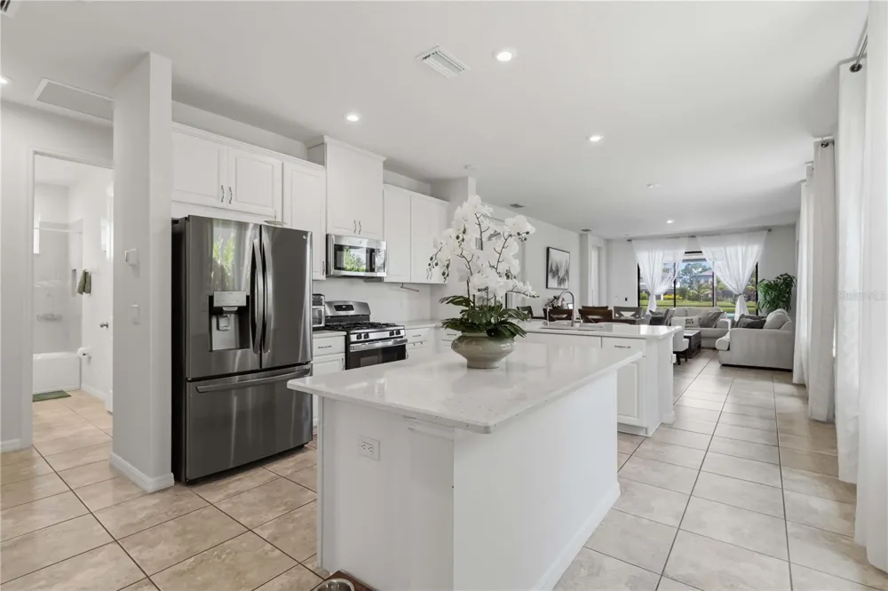 5517 SUMMIT GLEN Bradenton, FL 34203