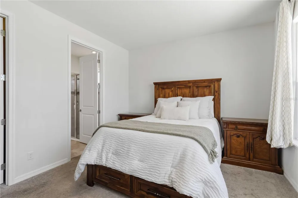 5517 SUMMIT GLEN Bradenton, FL 34203