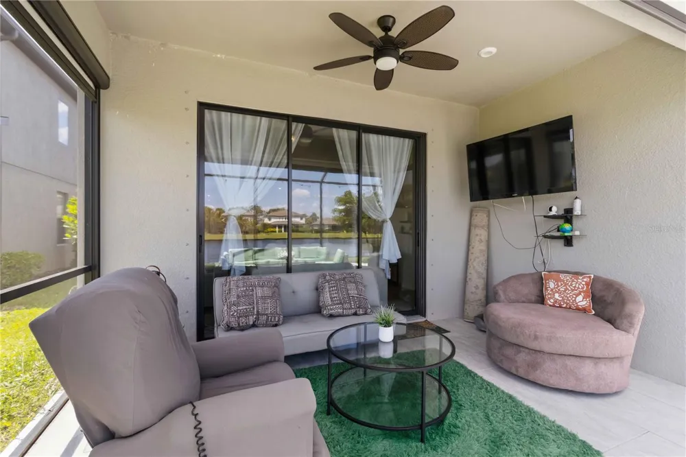 5517 SUMMIT GLEN Bradenton, FL 34203