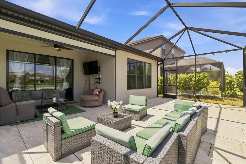 5517 SUMMIT GLEN Bradenton, FL 34203