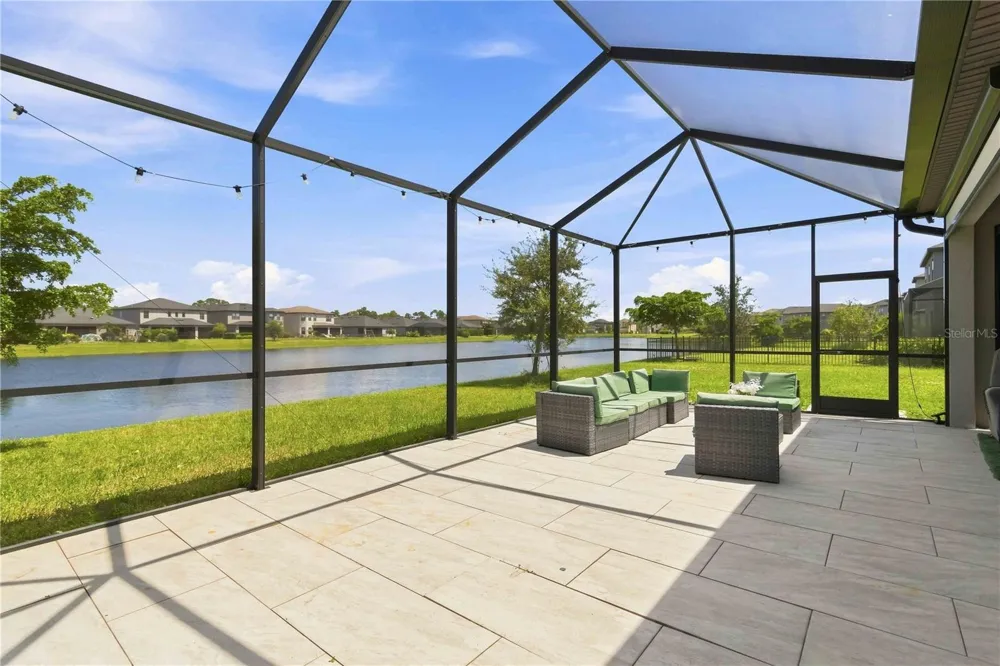 5517 SUMMIT GLEN Bradenton, FL 34203