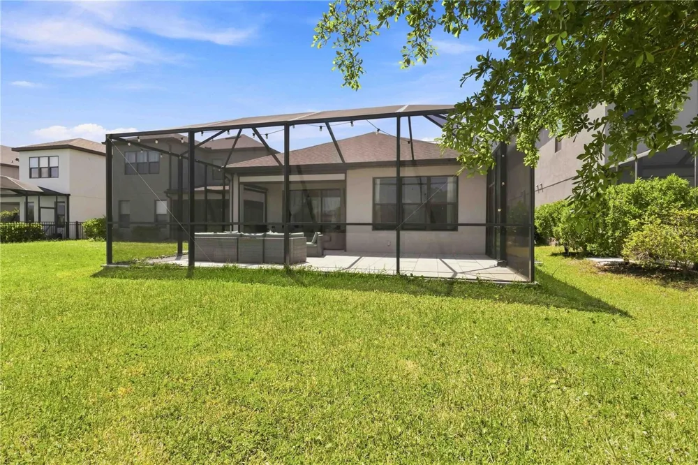 5517 SUMMIT GLEN Bradenton, FL 34203