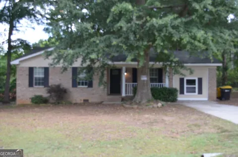 238 Freeman AVE