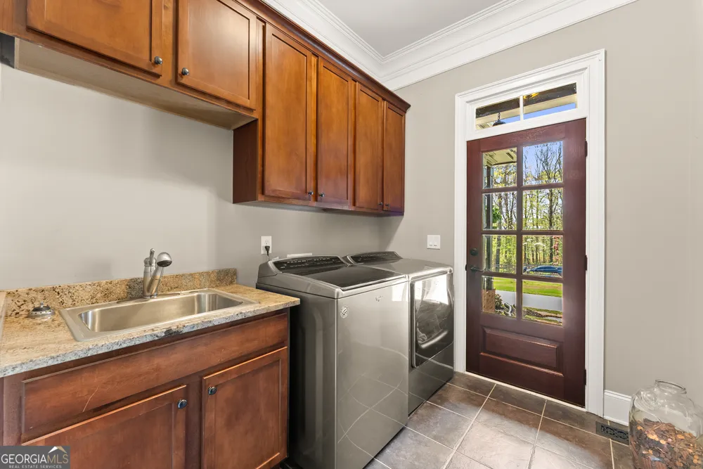 492 Jonney Thomas RD Cleveland, GA 30528
