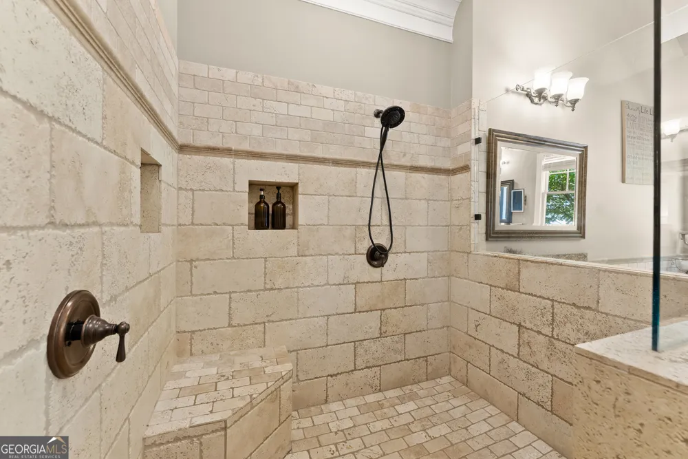 492 Jonney Thomas RD Cleveland, GA 30528