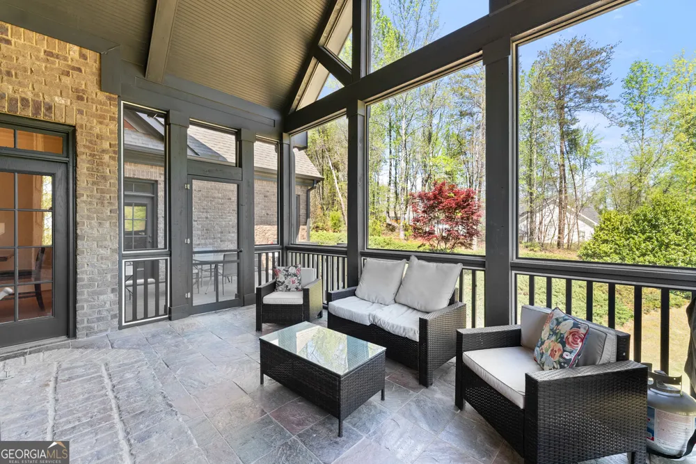 492 Jonney Thomas RD Cleveland, GA 30528