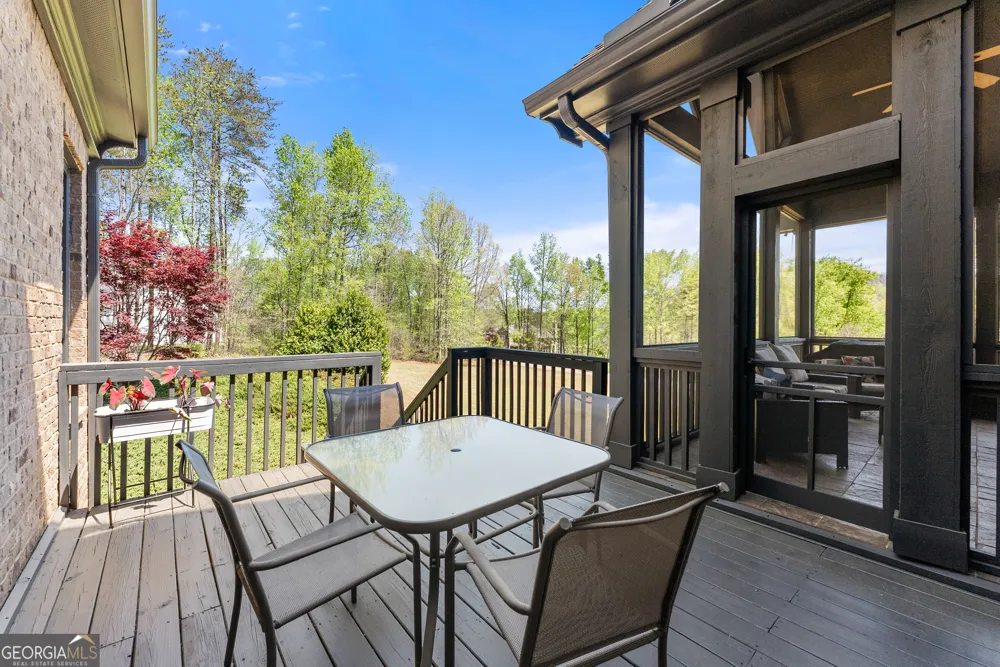 492 Jonney Thomas RD Cleveland, GA 30528
