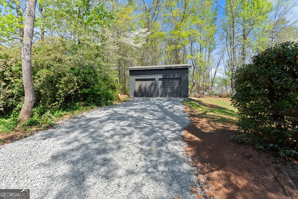 492 Jonney Thomas RD Cleveland, GA 30528