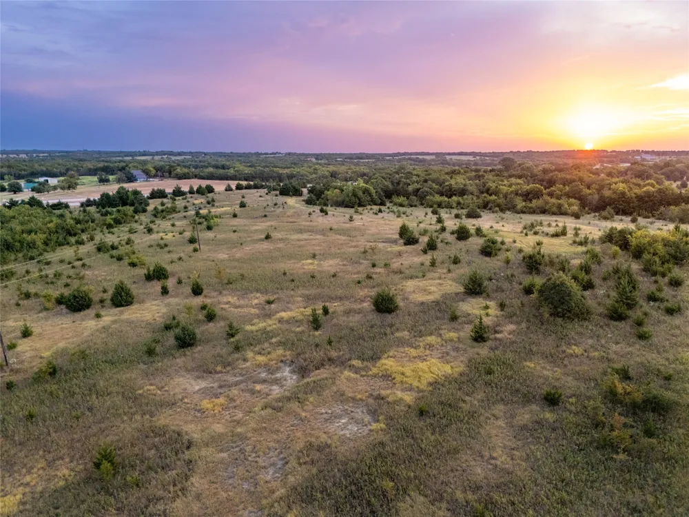 US HIGHWAY 82 Honey Grove, TX 75446