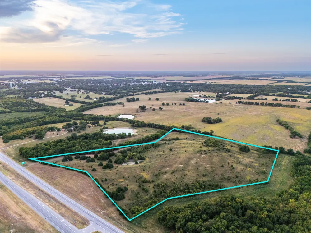 US HIGHWAY 82 Honey Grove, TX 75446