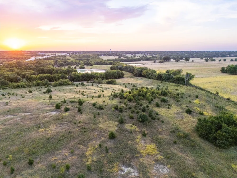 US HIGHWAY 82 Honey Grove, TX 75446
