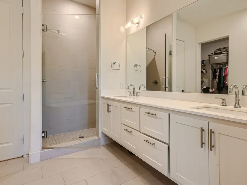 15875 Spectrum Drive #2101 Addison, TX 75001