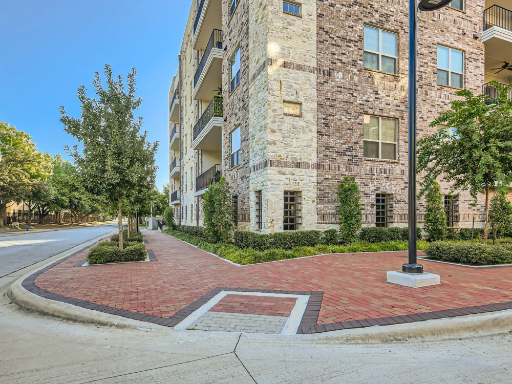 15875 Spectrum Drive #2101 Addison, TX 75001