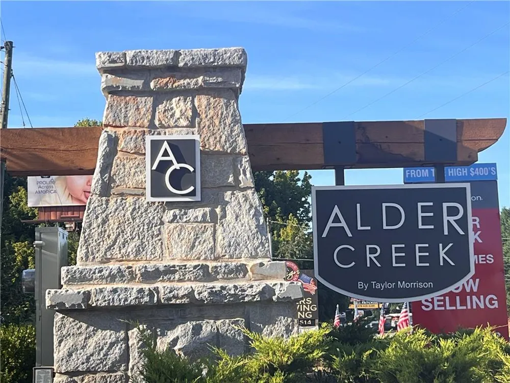606 Alder Creek Way Cumming, GA 30040