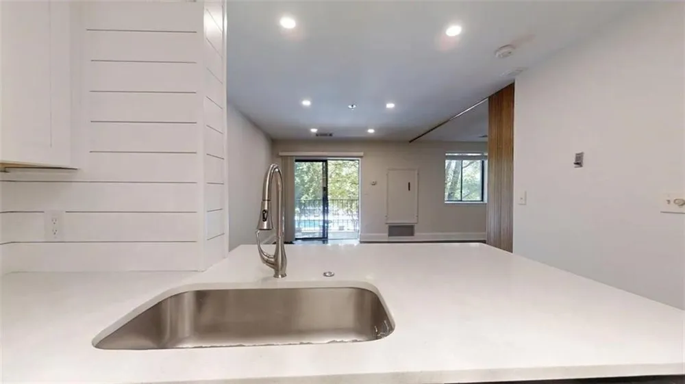 300 Johnson Ferry Road NE #A206 Sandy Springs, GA 30328