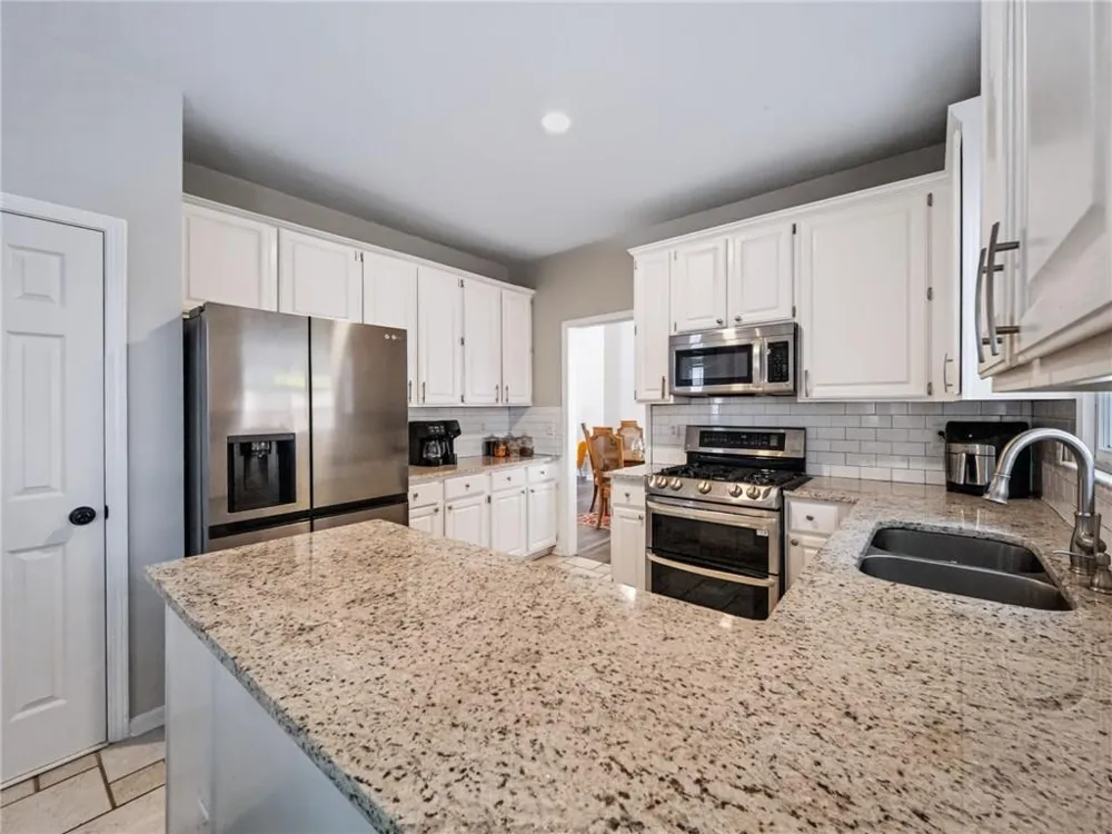 2610 River Summit Drive Duluth, GA 30097
