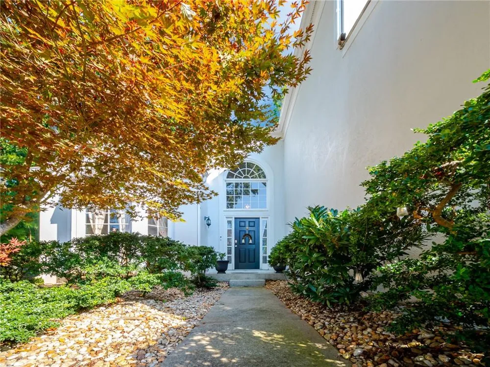 2610 River Summit Drive Duluth, GA 30097