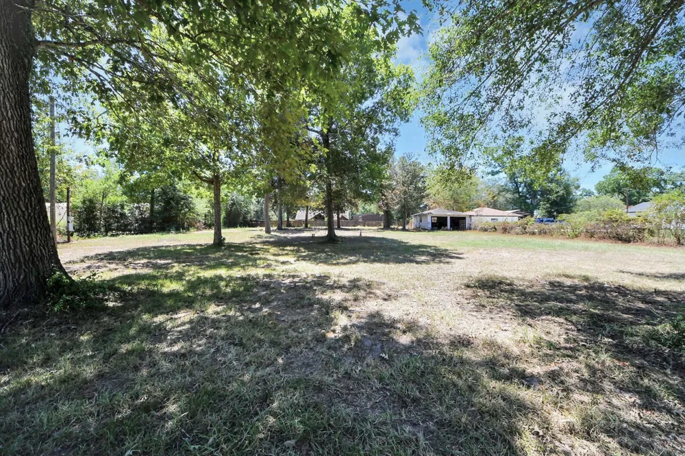 14112 Fm 1485 Road Conroe, TX 77306