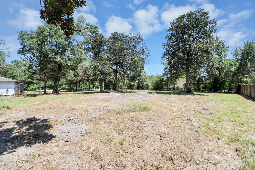 14112 Fm 1485 Road Conroe, TX 77306