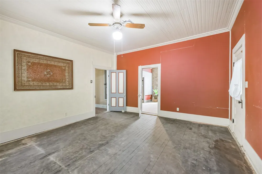 6606 Longpoint Road Burton, TX 77835