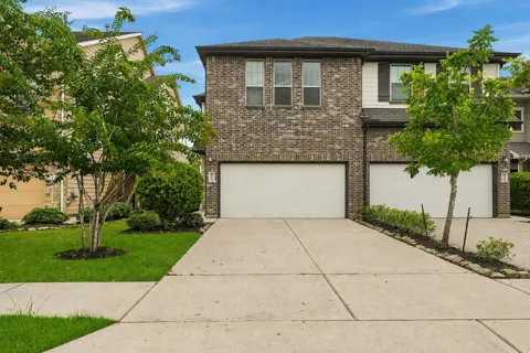 8734 Laurel Crest Drive