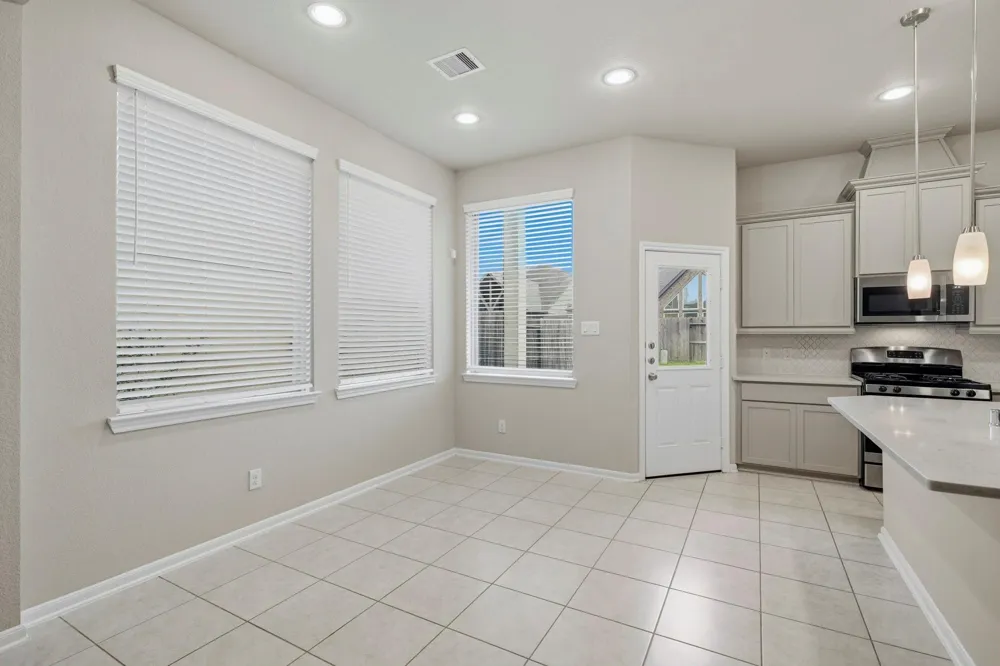 8734 Laurel Crest Drive Missouri City, TX 77459