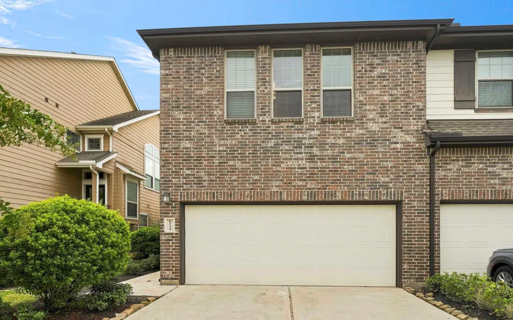 8734 Laurel Crest Drive Missouri City, TX 77459