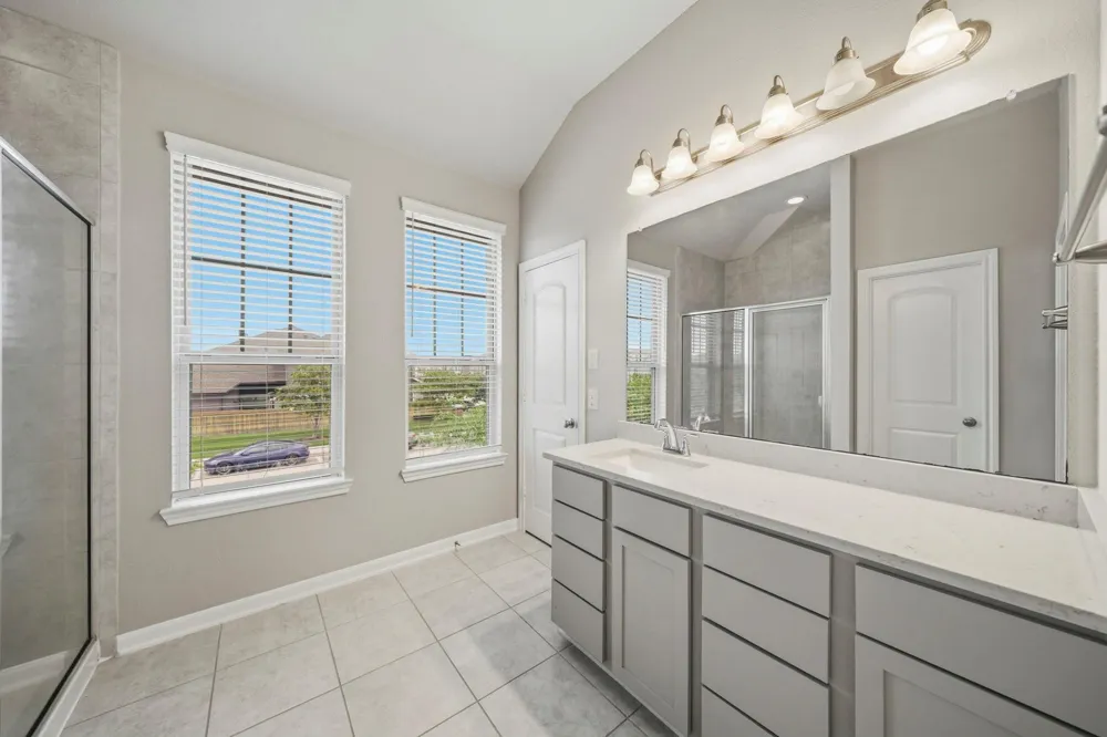 8734 Laurel Crest Drive Missouri City, TX 77459