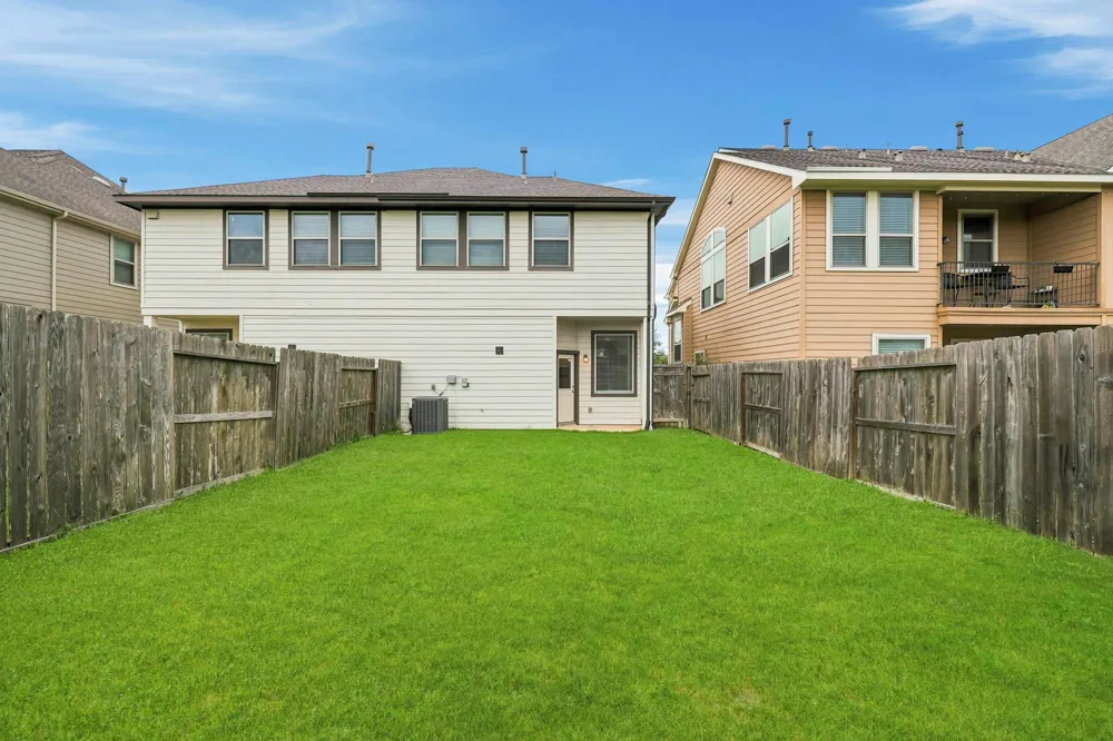 8734 Laurel Crest Drive Missouri City, TX 77459