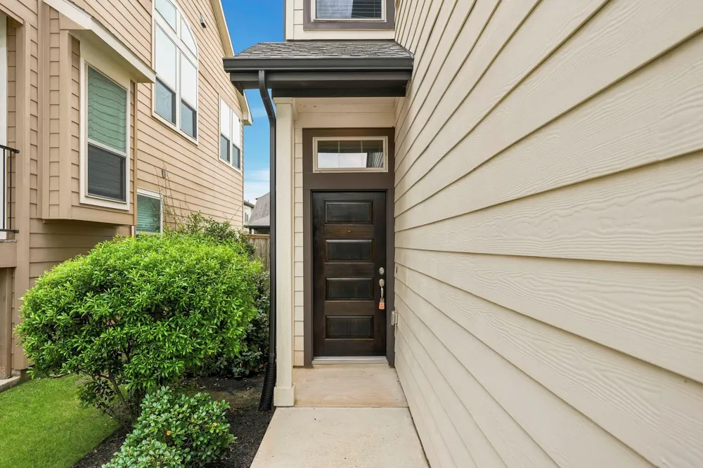 8734 Laurel Crest Drive Missouri City, TX 77459