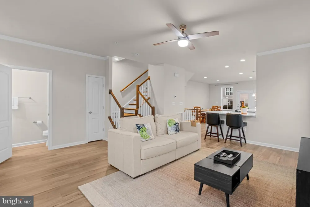 1039 OVERLOOK WAY Laurel, MD 20707