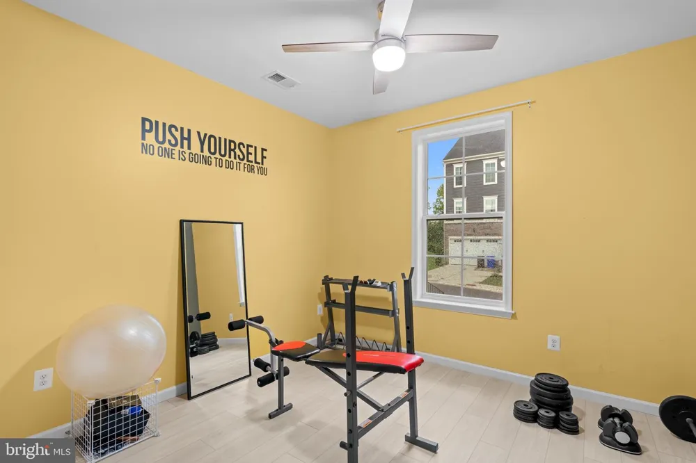 1039 OVERLOOK WAY Laurel, MD 20707