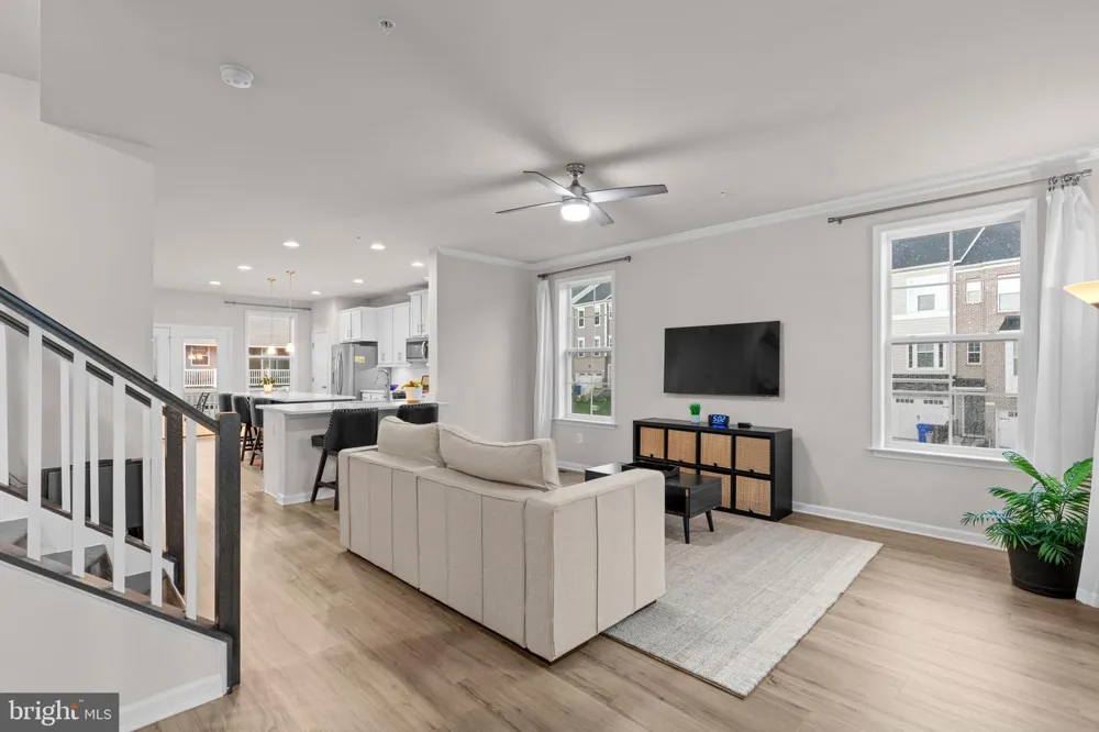 1039 OVERLOOK WAY Laurel, MD 20707