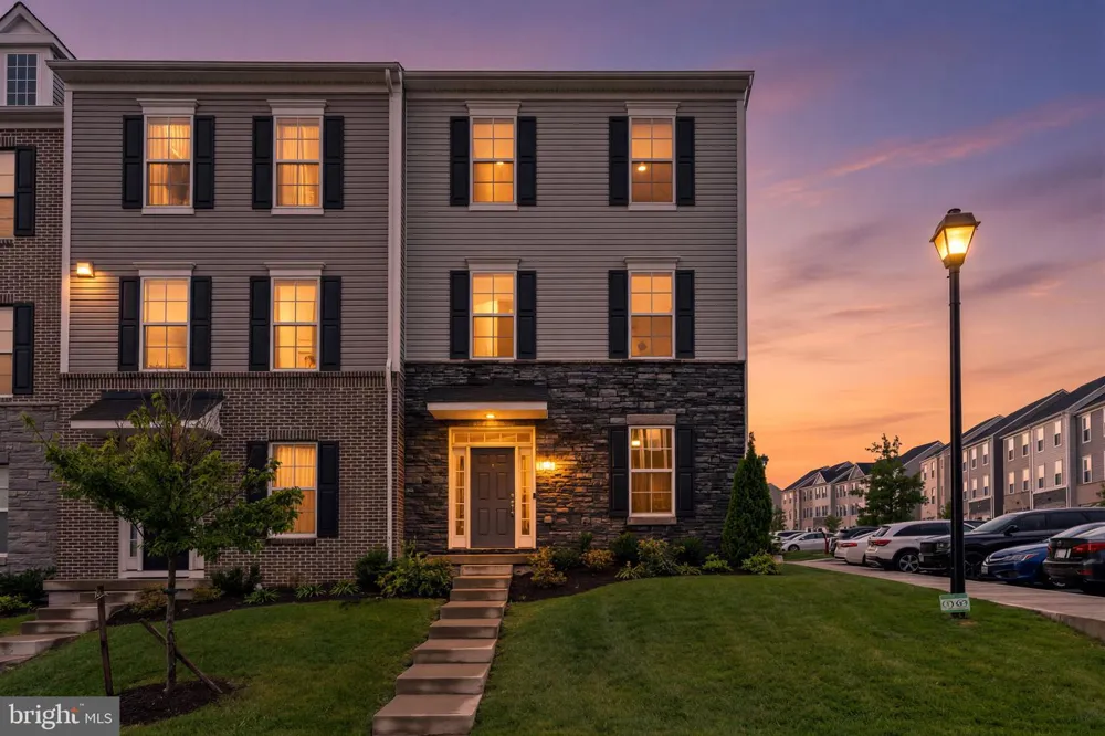 1039 OVERLOOK WAY Laurel, MD 20707