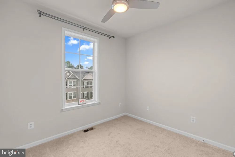 1039 OVERLOOK WAY Laurel, MD 20707