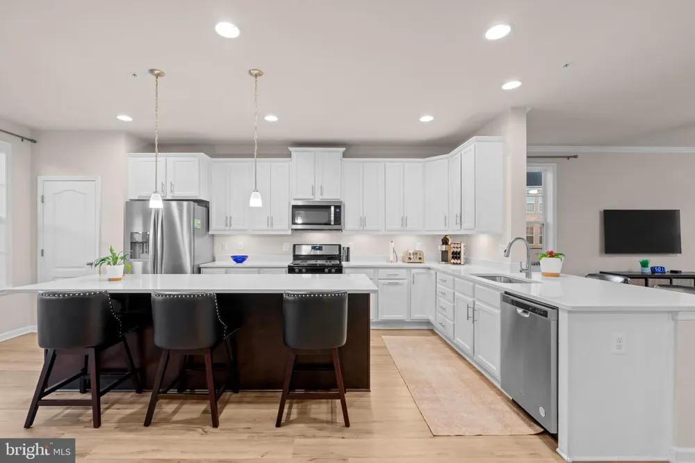 1039 OVERLOOK WAY Laurel, MD 20707