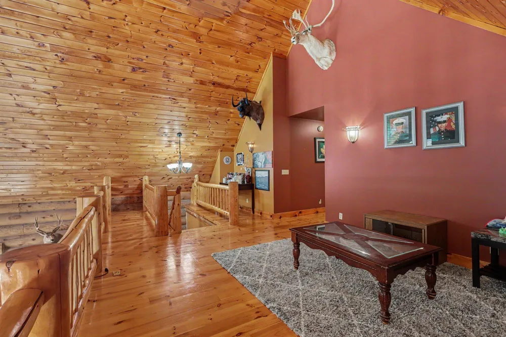 17182 Arthur Court Spring Lake, MI 49456