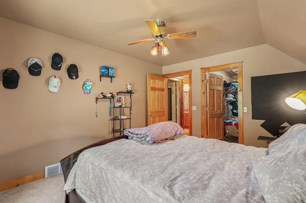 17182 Arthur Court Spring Lake, MI 49456