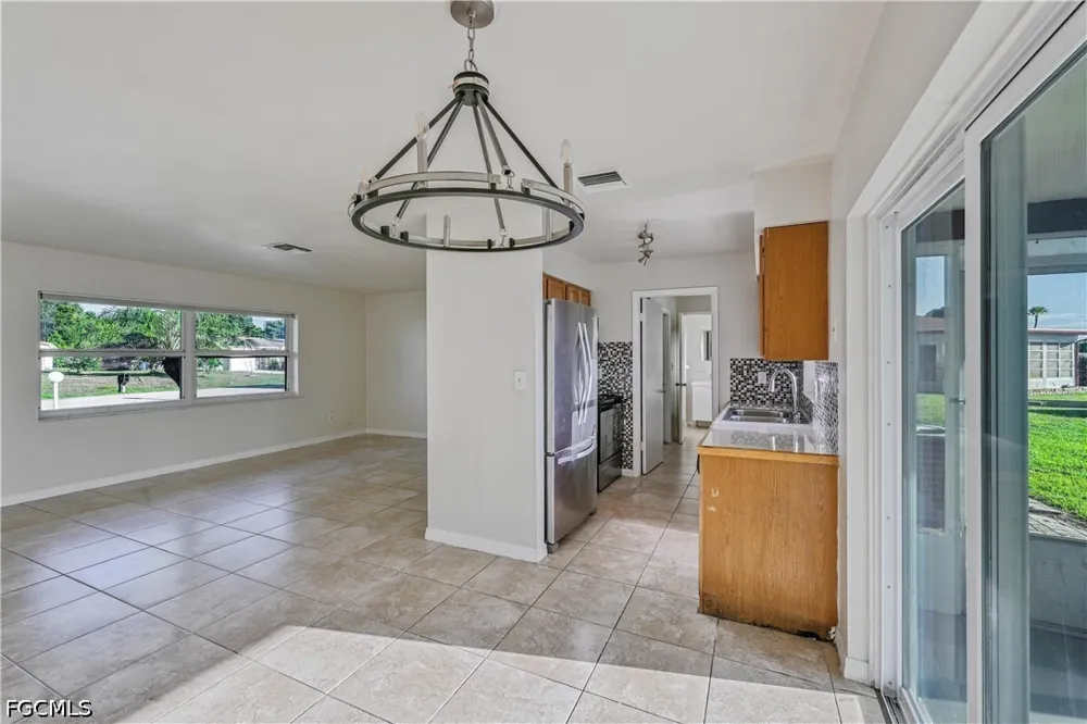 Norwich Avenue Lehigh Acres, FL 33936