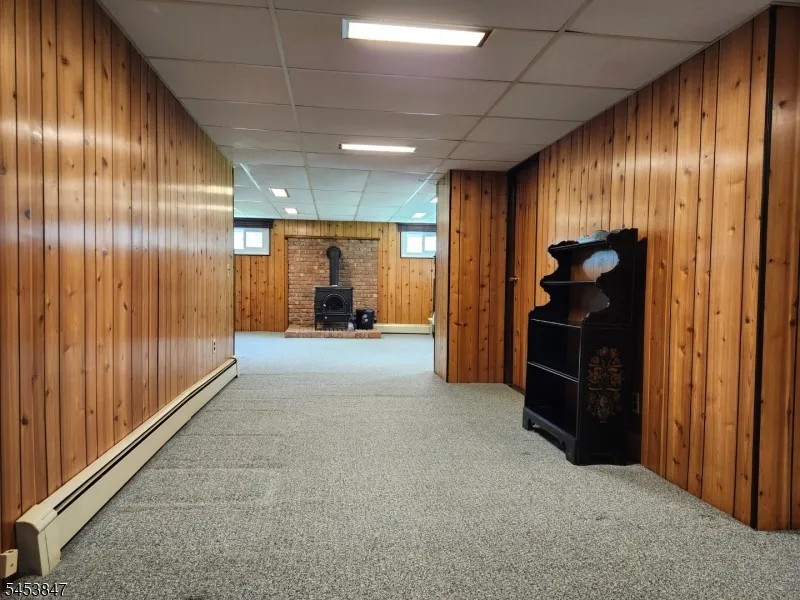11 Bullens Ave Wayne, NJ 07470