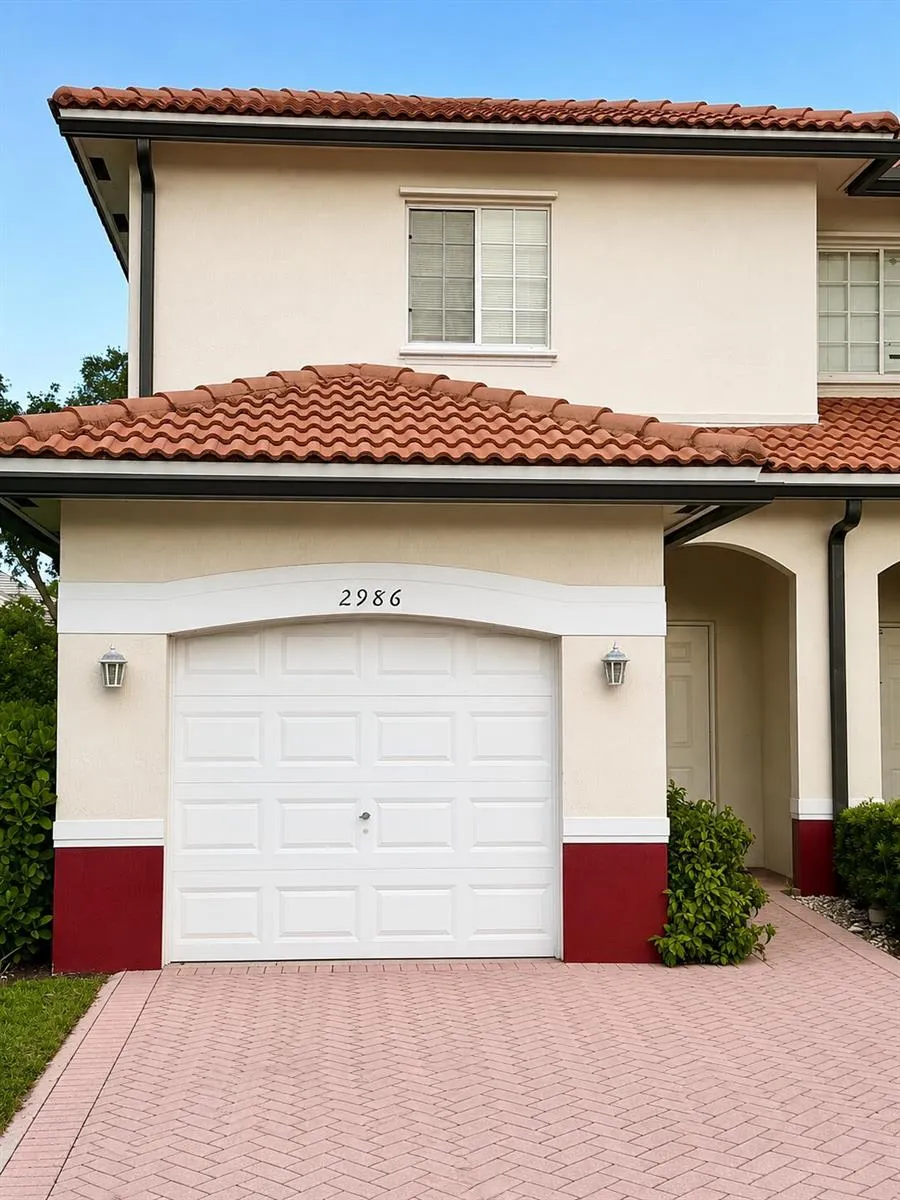 2986 NW 35TH AVENUE Lauderdale Lakes, FL 33311