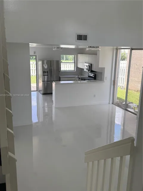 875 NW 99th Ave #0