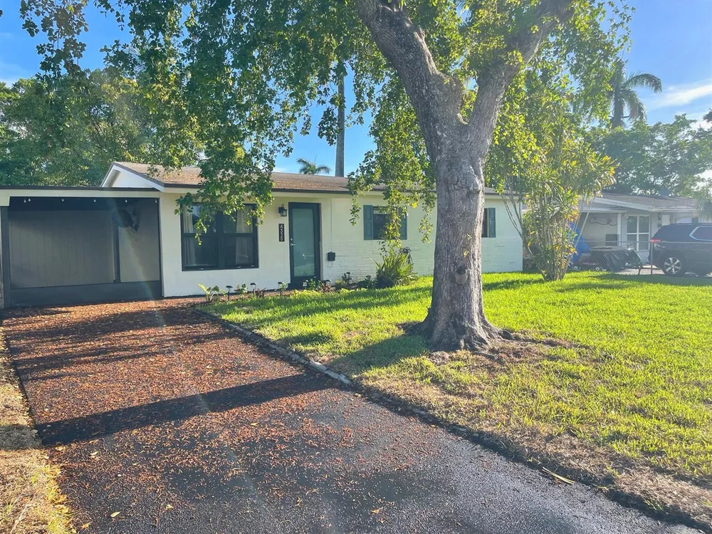 4329 SW 49TH COURT Dania Beach, FL 33314